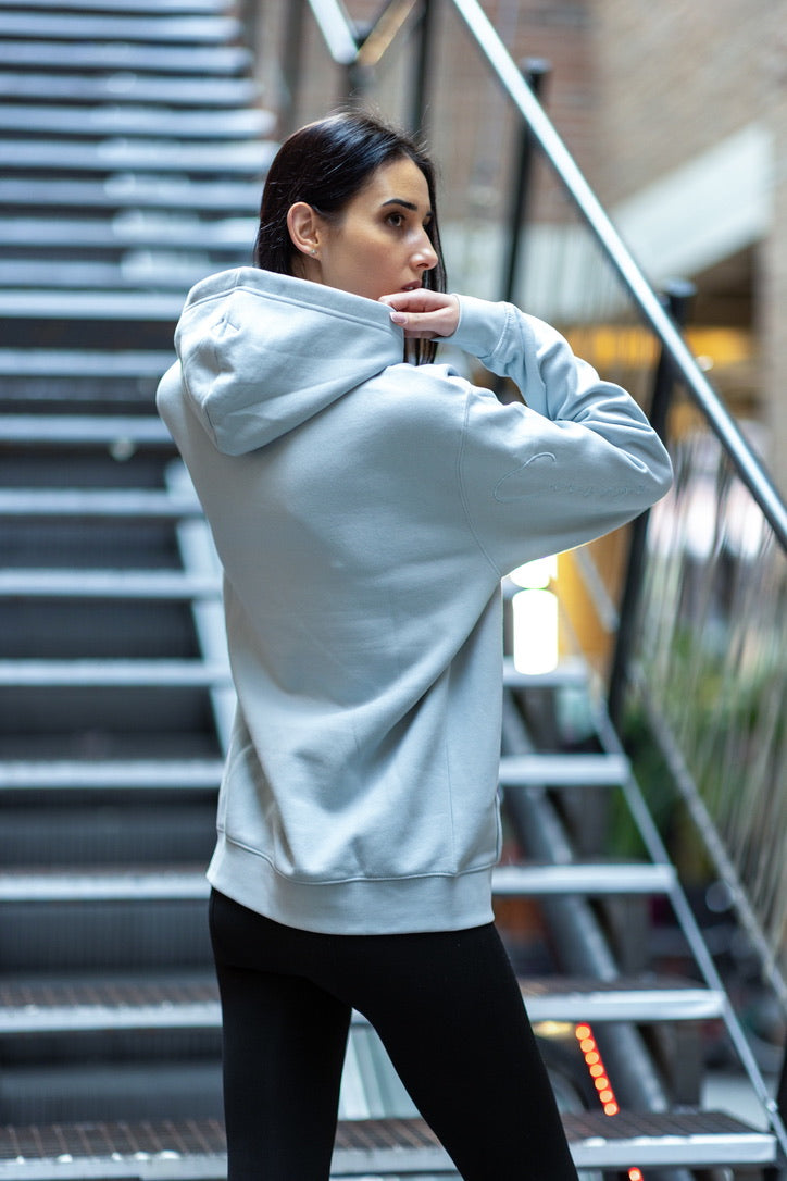 Hoodie Kapuze Stickerei ND und Courage hellblau * :)