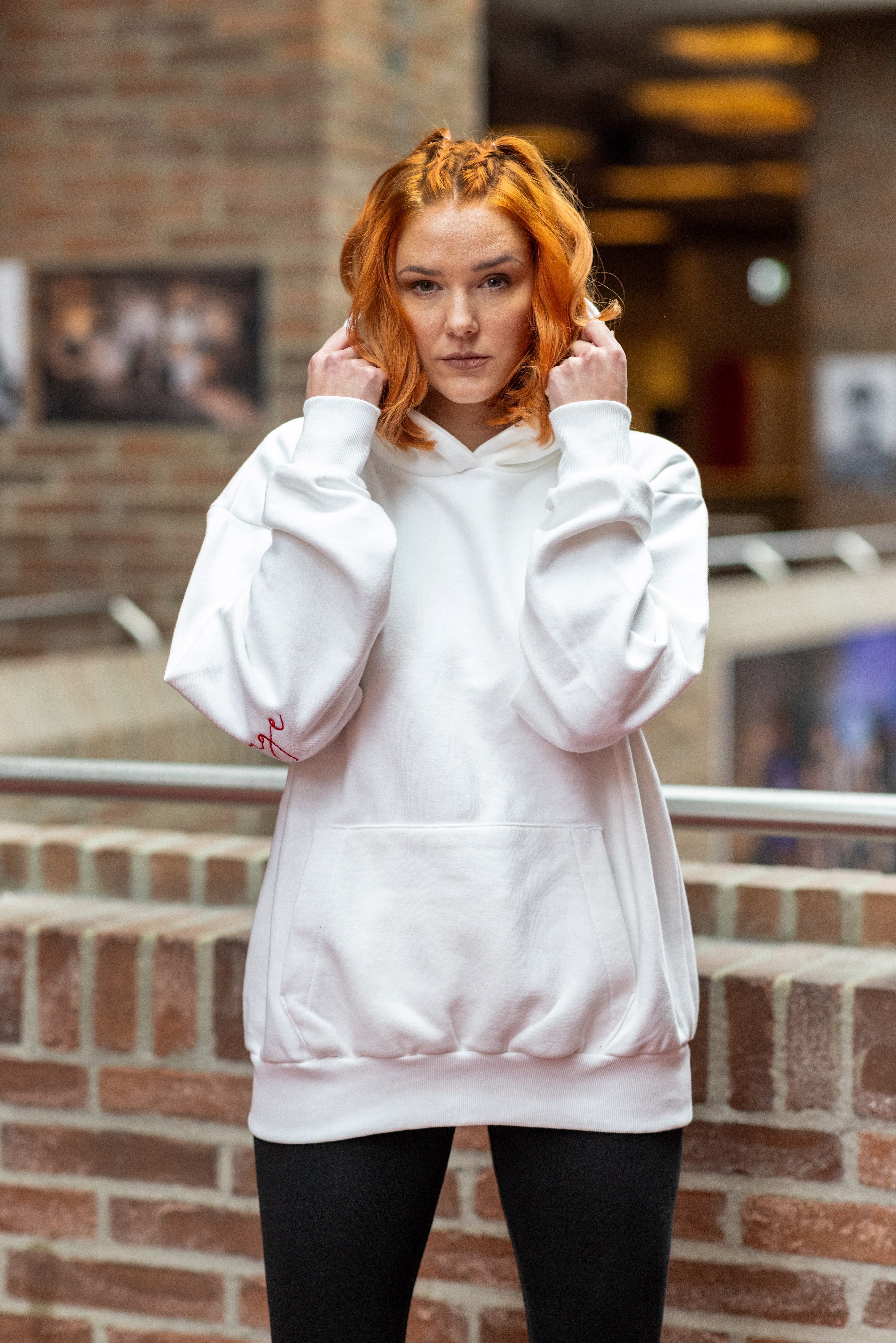 Courage Hoodie women white red* ;)