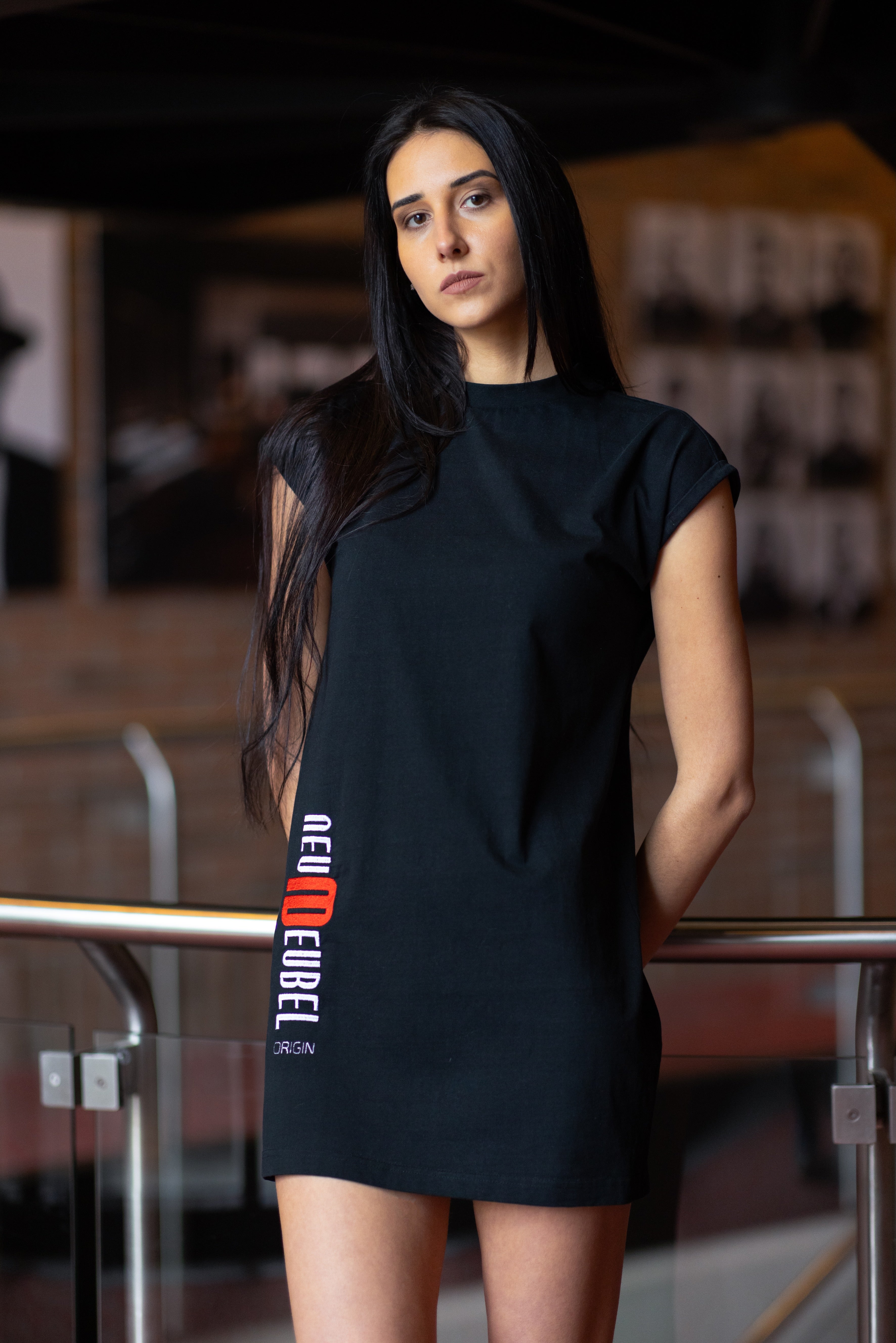 Minidress mit ND Origin Stickerei Black* :)