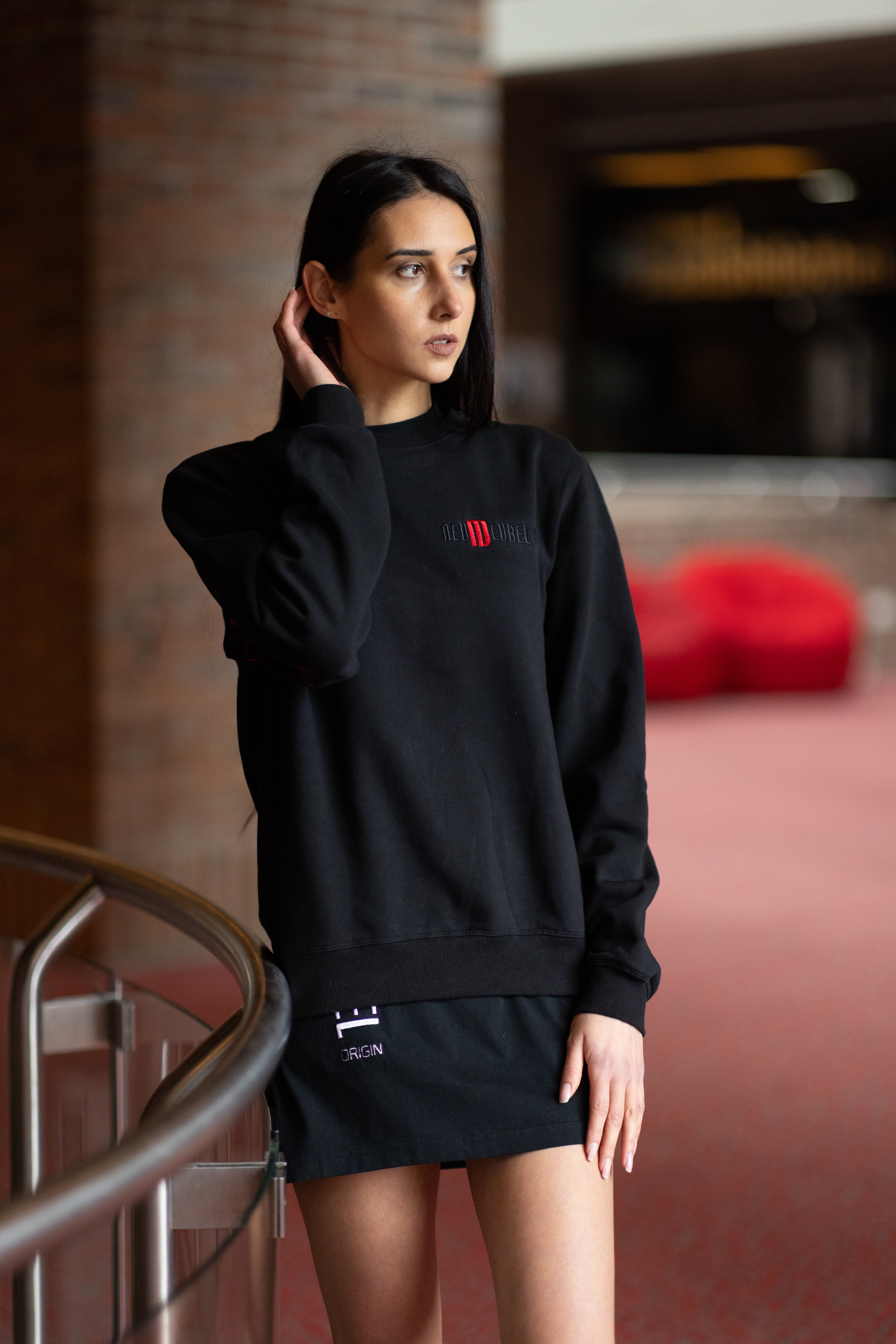 Sweater m. Embroidery Designs Courage ND Logo black :)