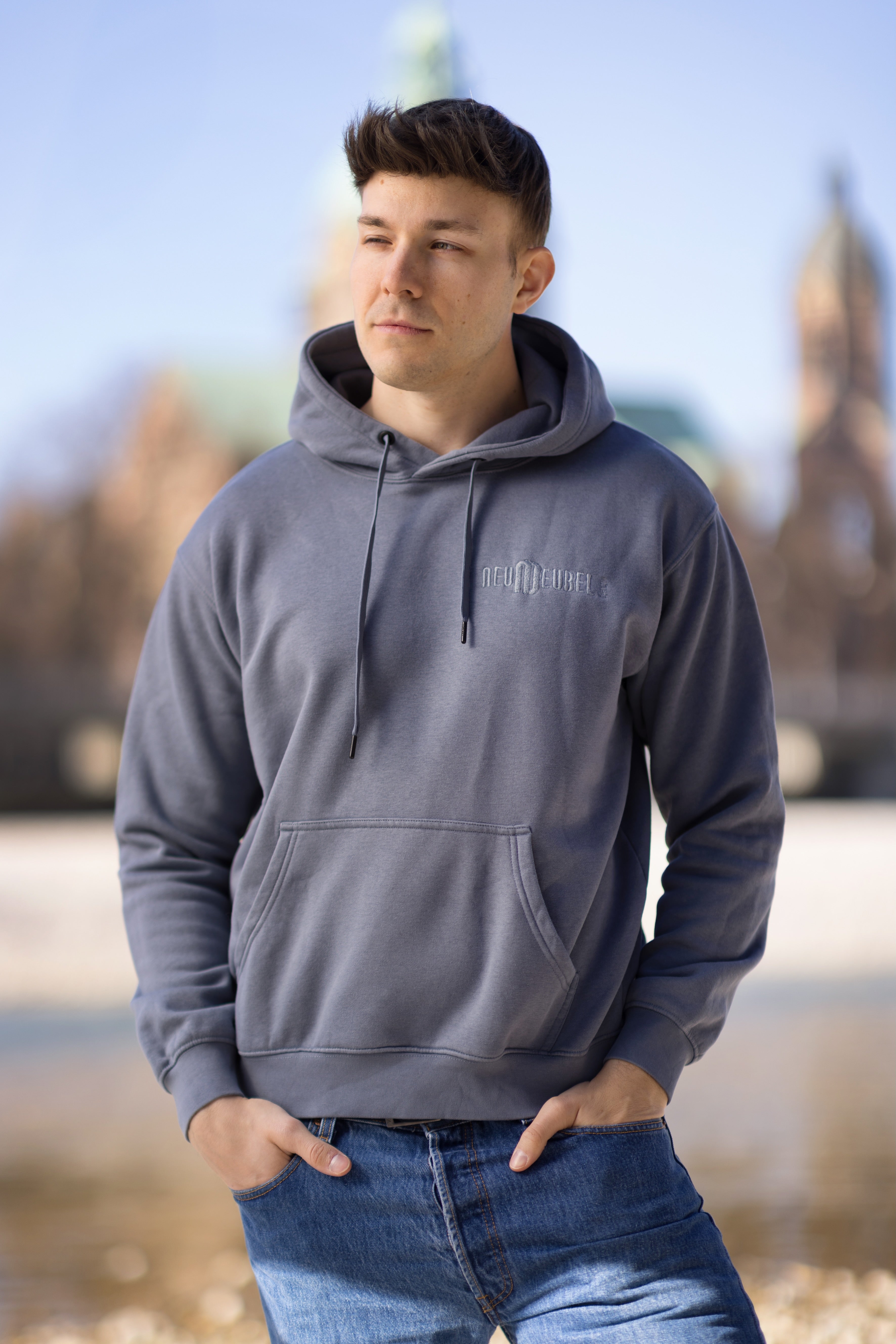 Hoodie Stickerei Courage Flint Stone* :)