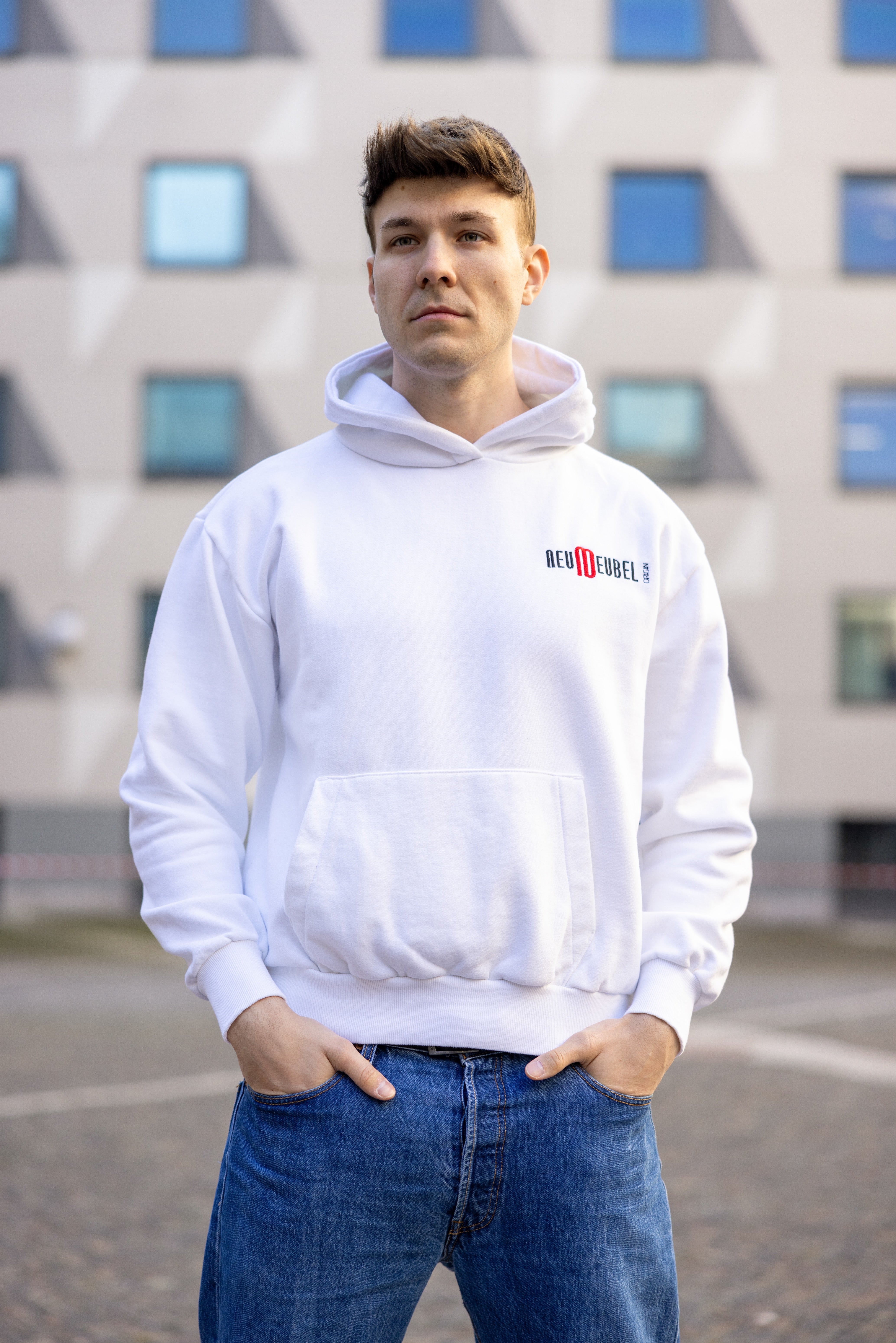 Hoodie Courage m. Logo Stickerei Kapuze White  * :)