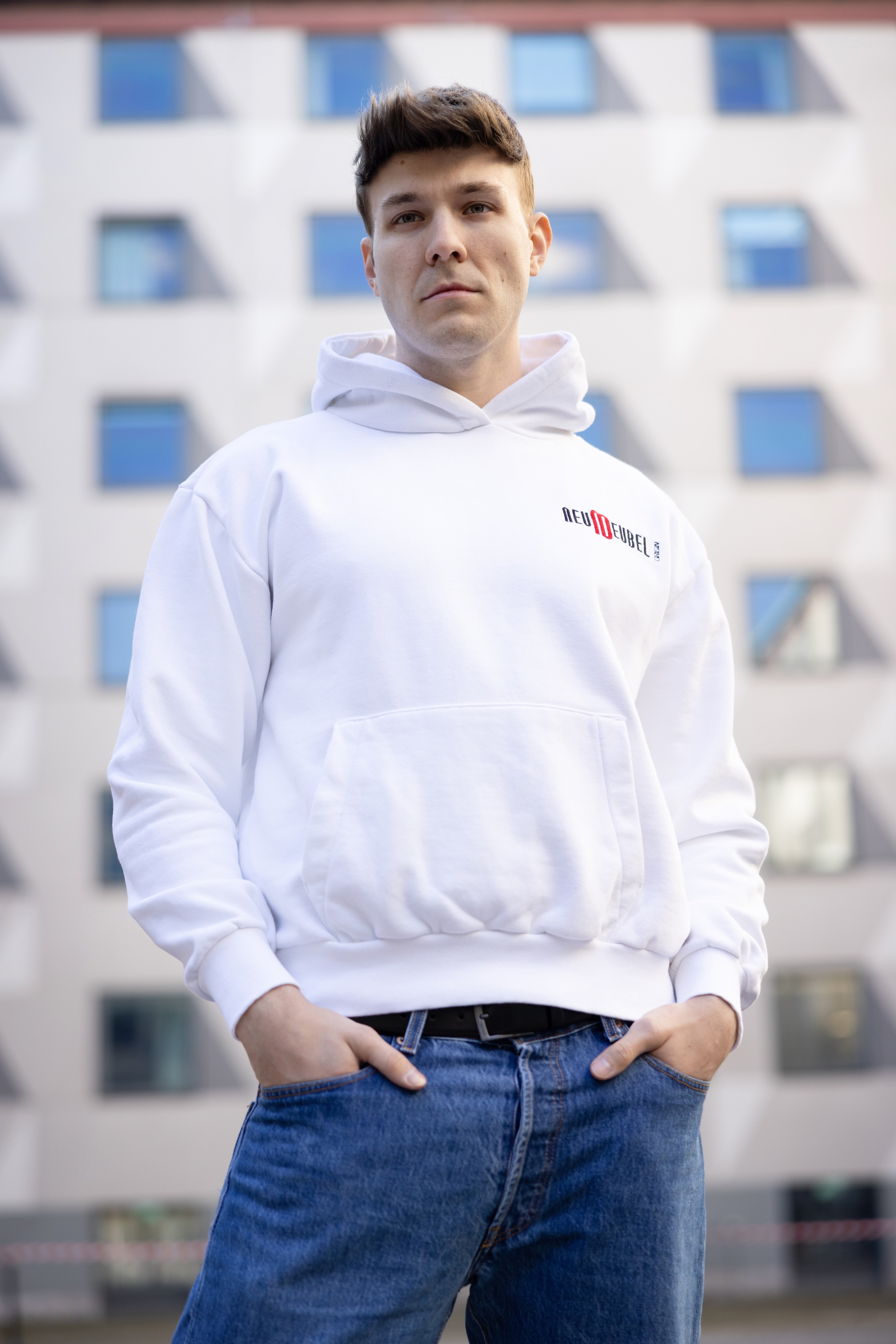 Hoodie Courage m. Logo Stickerei Kapuze White  * :)