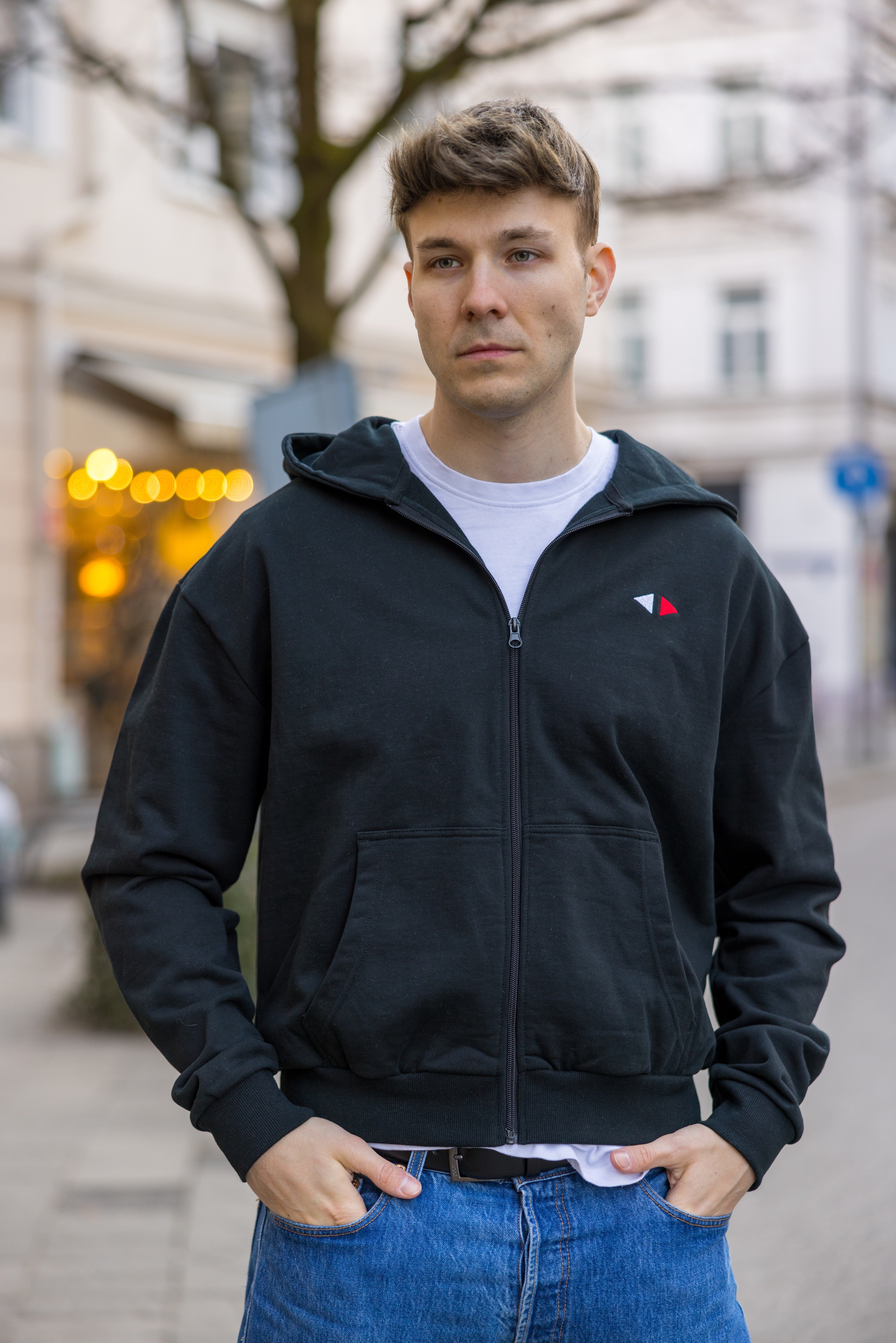 Zipper Jacke mit Logo Applikationen black * :)